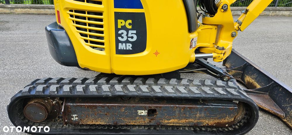 Komatsu PC 35 MR-3 - 11