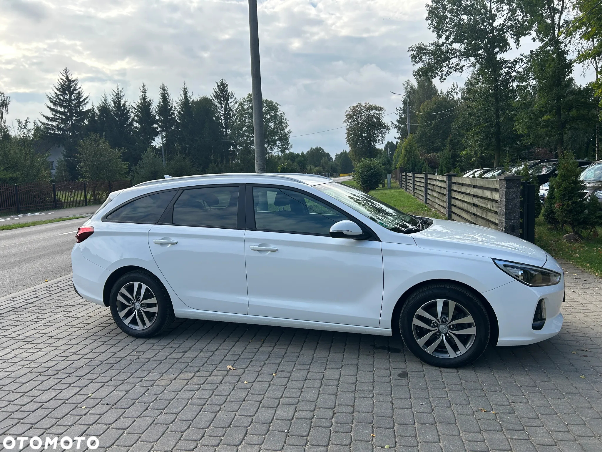 Hyundai i30 1.4 T-GDI GPF Comfort - 4