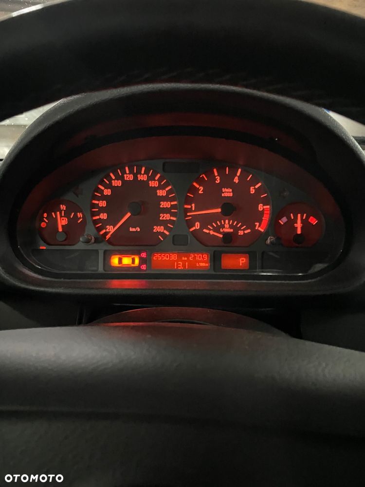 BMW Seria 3 - 9