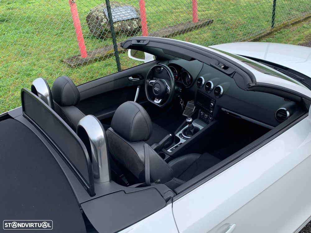 Audi TT Roadster 2.0 TFSi S-line - 38