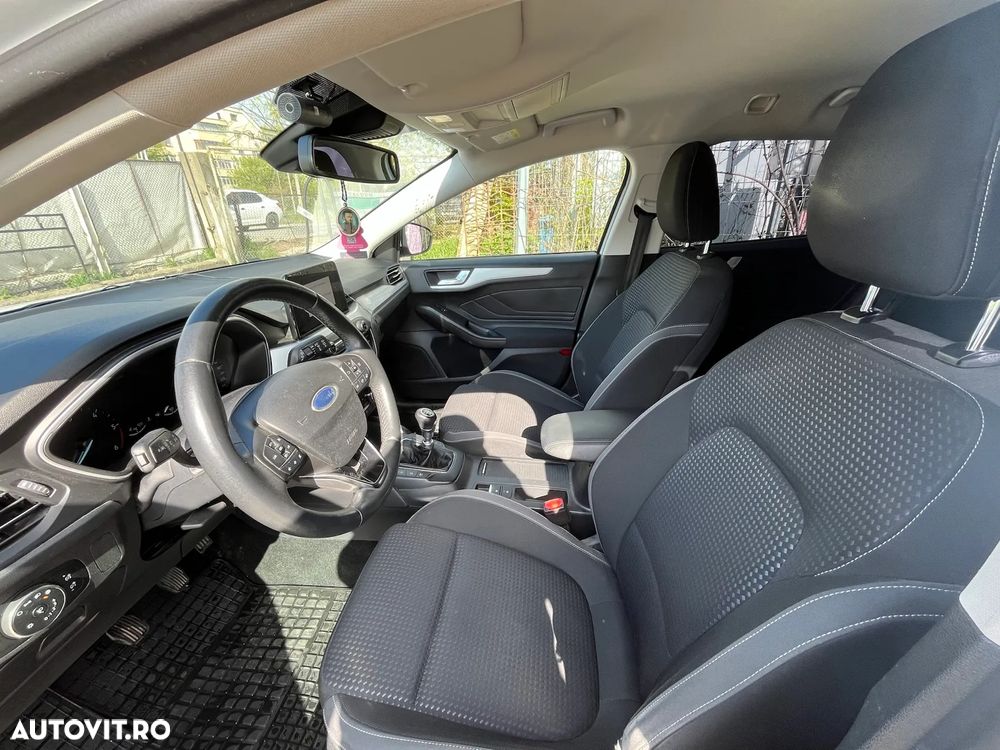 Ford Focus 1.5 EcoBlue Start-Stopp-System COOL&CONNECT - 8