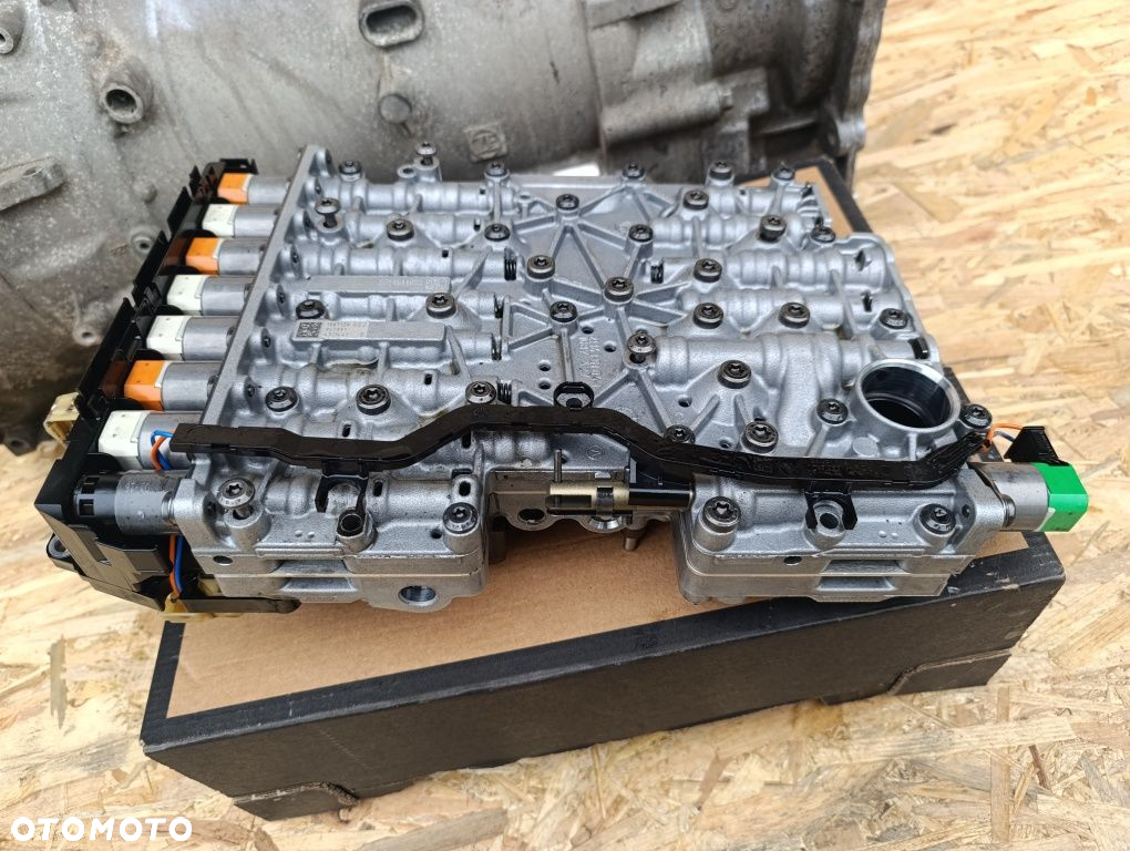 Jeep Grand Cherokee WK2 6.4 SRT automatyczna skrzynia biegów automat - 4