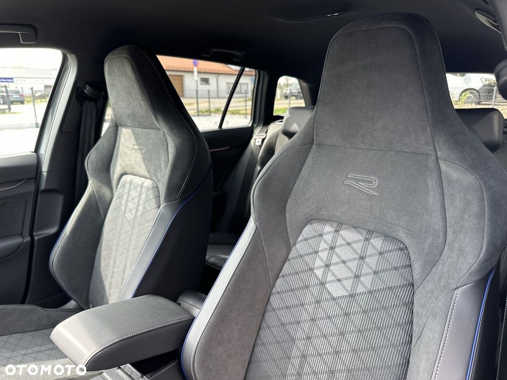 Volkswagen Golf Variant - 12