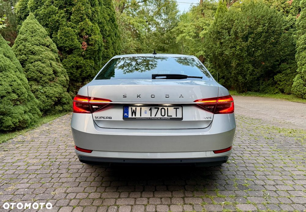 Skoda Superb 2.0 TDI SCR 4x4 Style DSG - 6