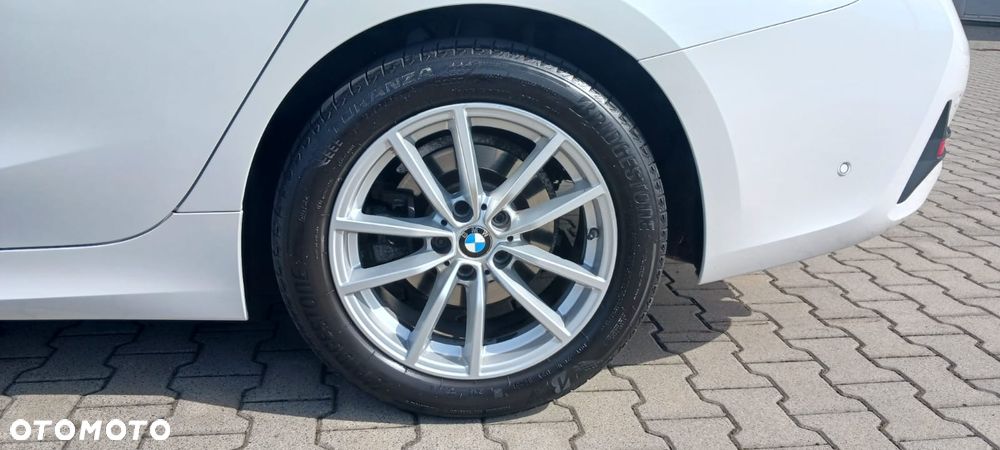 BMW Seria 3 320d xDrive MHEV Advantage - 8