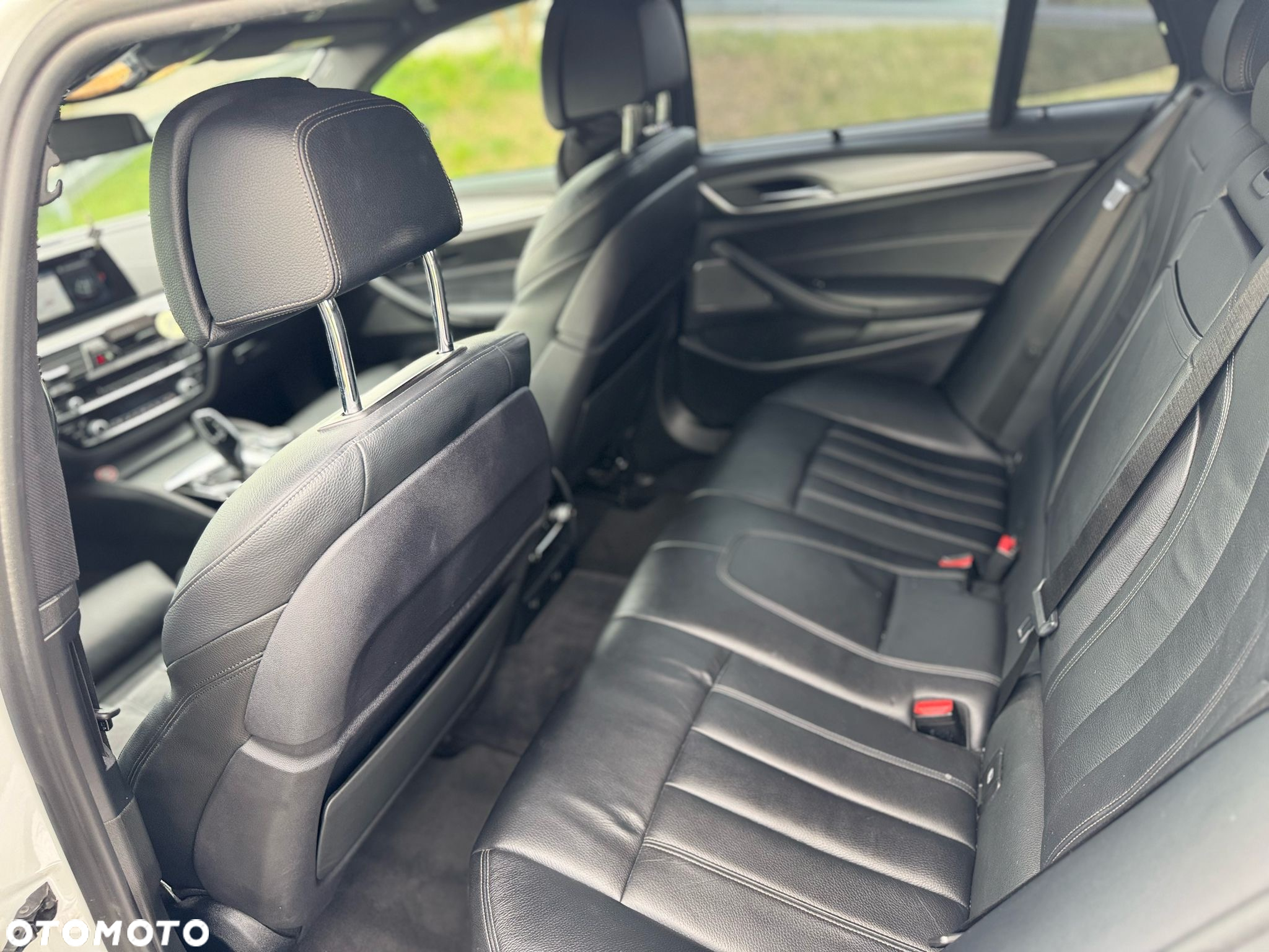 BMW Seria 5 525d M Sport sport - 12