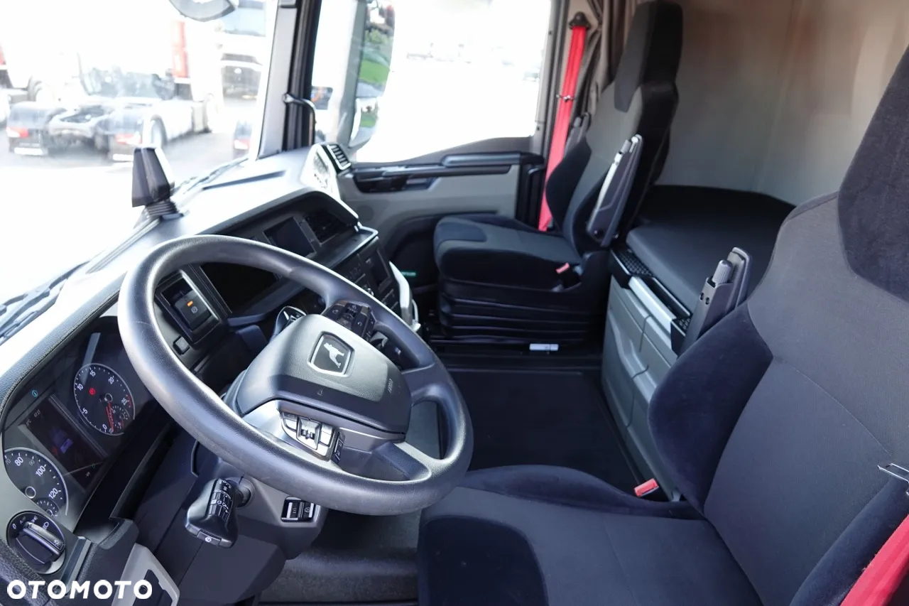 MAN TGX 26.510 / 6x2 / PUSHER / Oś Skrętna i Podnoszona / HYDRAULIKA / NISKA KABINA / 2021 ROK - 23