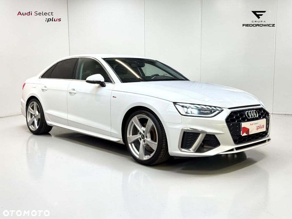 Audi A4 Limousine - 14