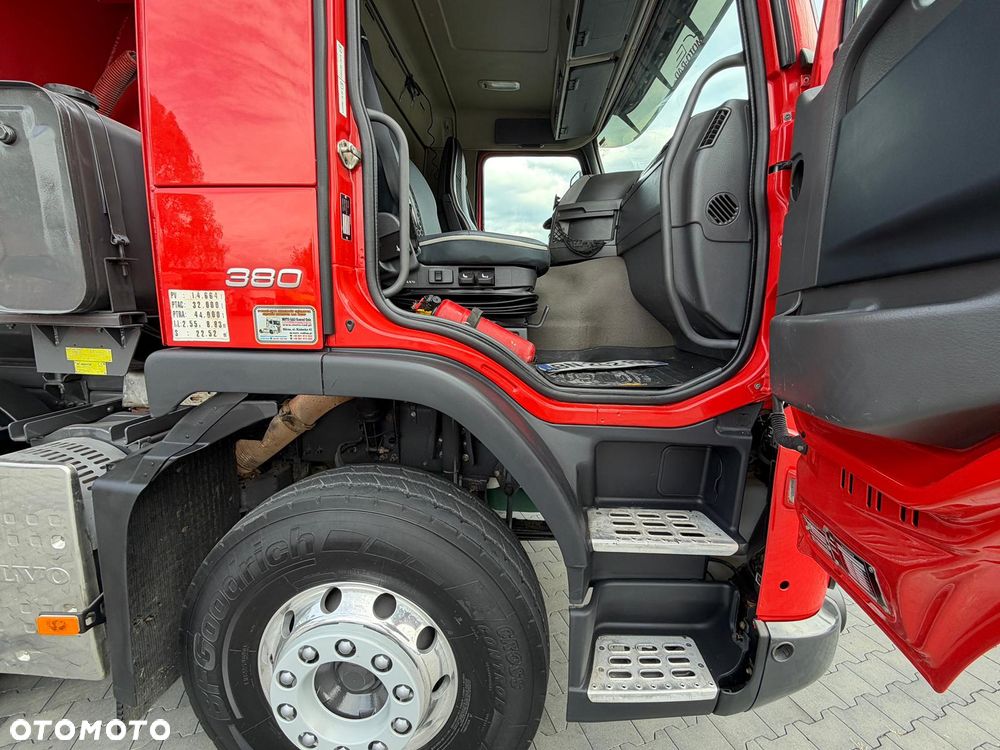 Volvo VOLVO FMX 380 / 8x4 / 13LITROWY SILNIK / EURO 5 / WYWROTKA TYLNOZSYPOWA / KAMERA COFANIA / SERWISOWANA / SPROWADZONA - 30