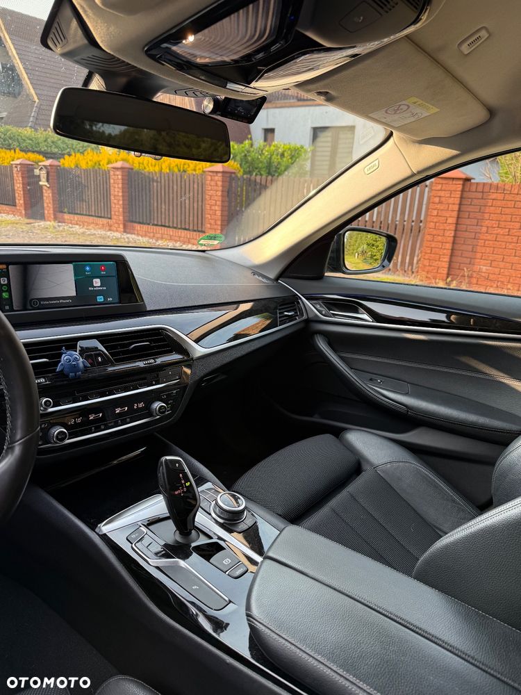 BMW Seria 5 540i xDrive Sport Line sport - 6