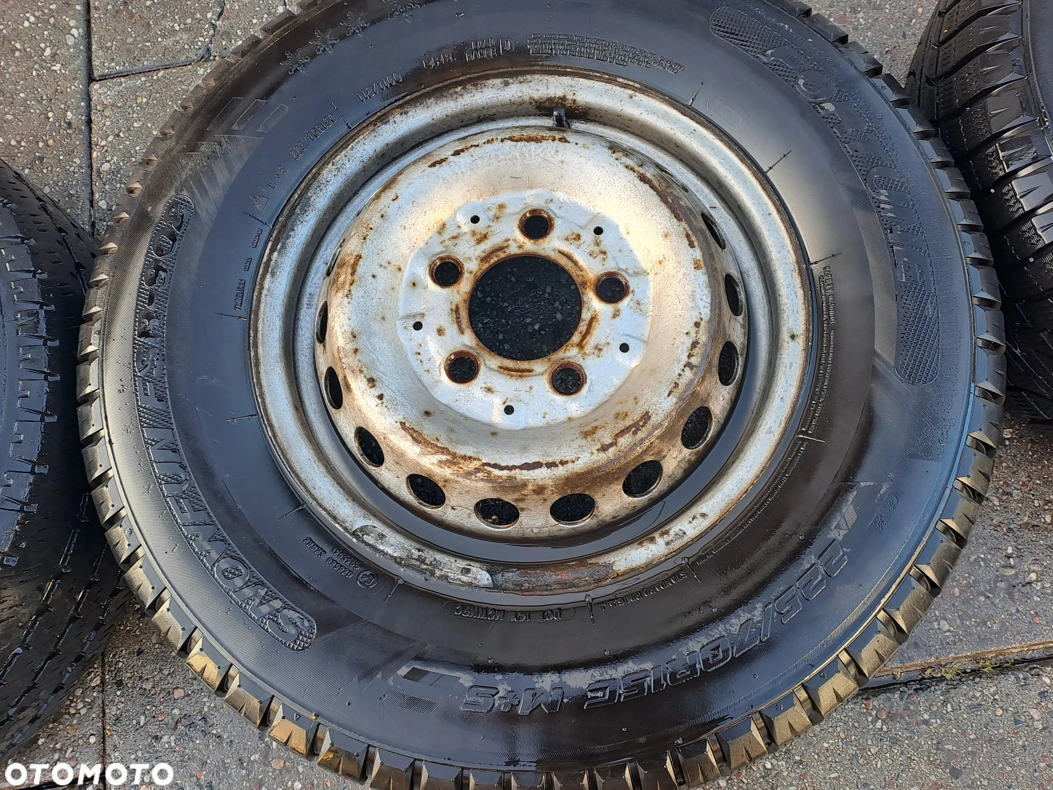 Mercedes Sprinter komplet felg z oponami225/70 R15C 5x112 - 11