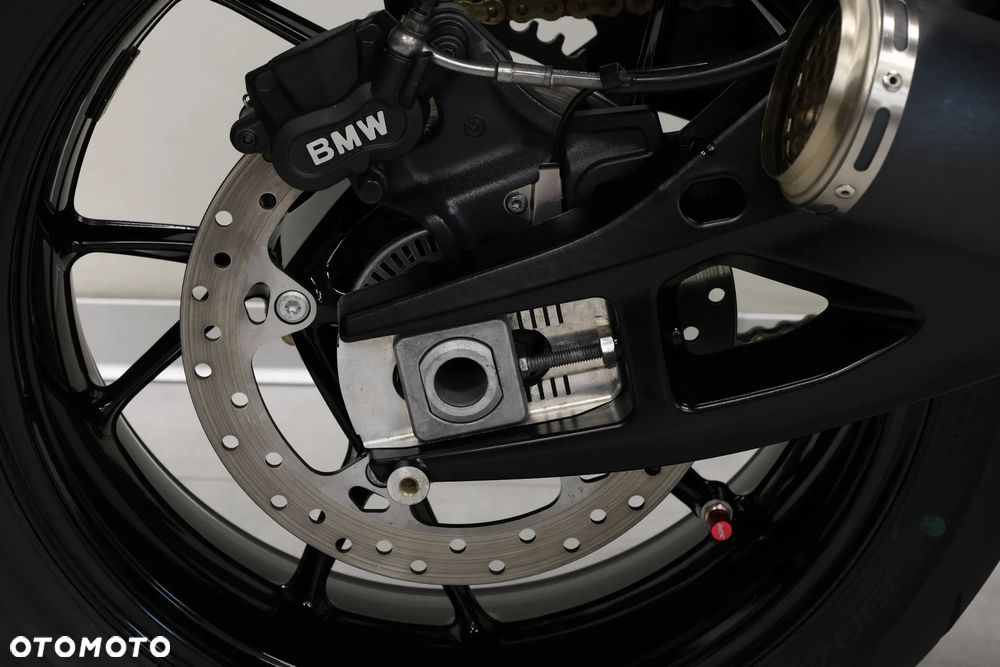 BMW S - 34