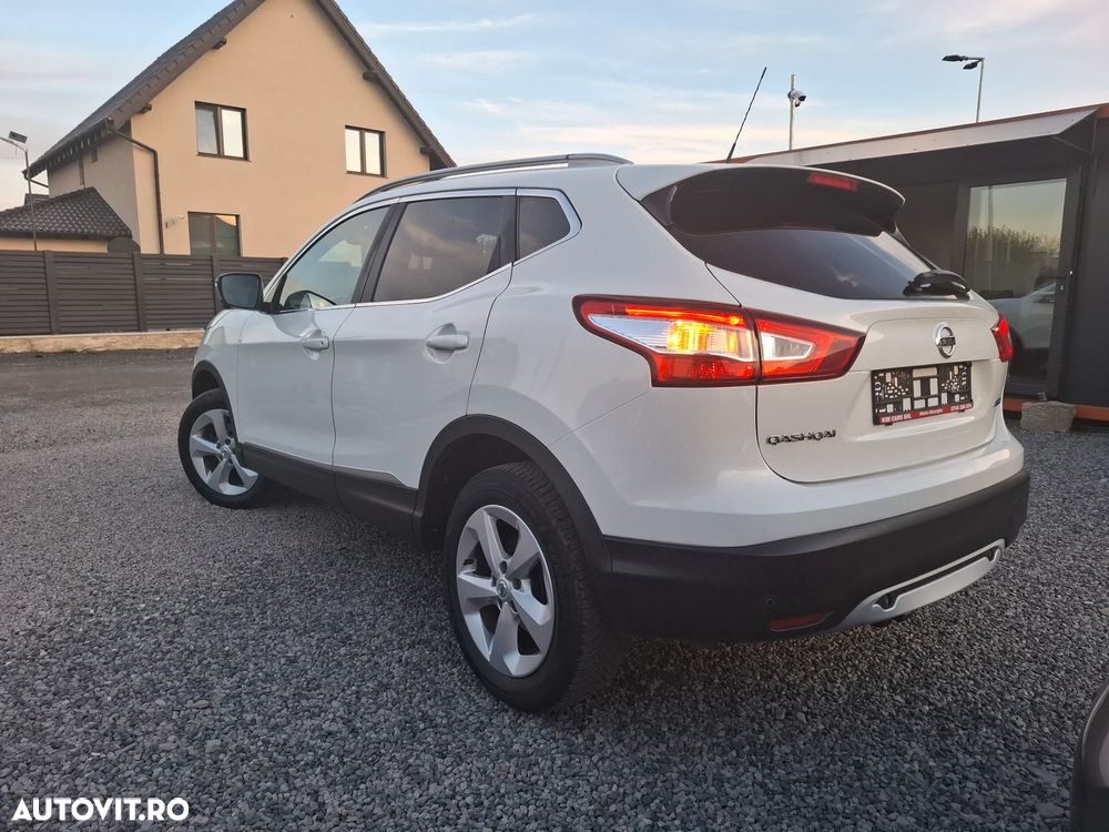 Nissan Qashqai 1.5 DCI Start/Stop Tekna - 18