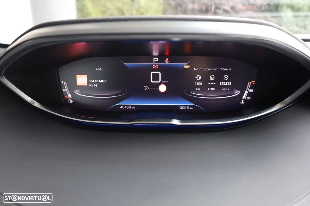 Peugeot 5008 1.2 PureTech Allure EAT8 - 34