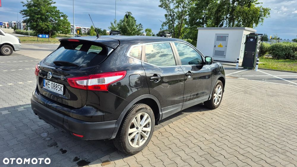 Nissan Qashqai 1.2 DIG-T N-Connecta - 6