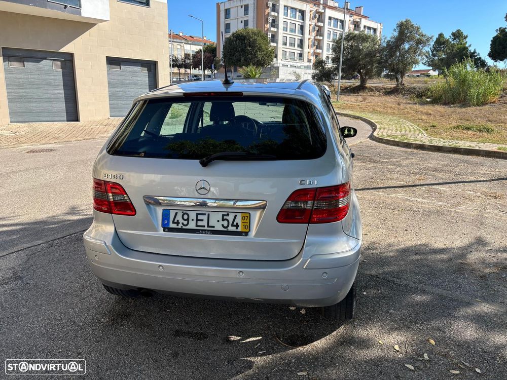 Mercedes-Benz B 180 CDi - 7