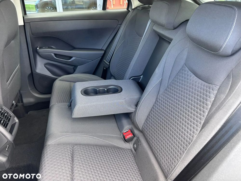 Volkswagen T-Roc 1.5 eTSI Life DSG - 9