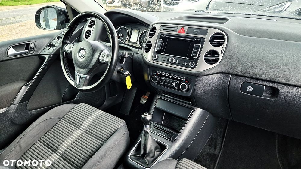 Volkswagen Tiguan - 32