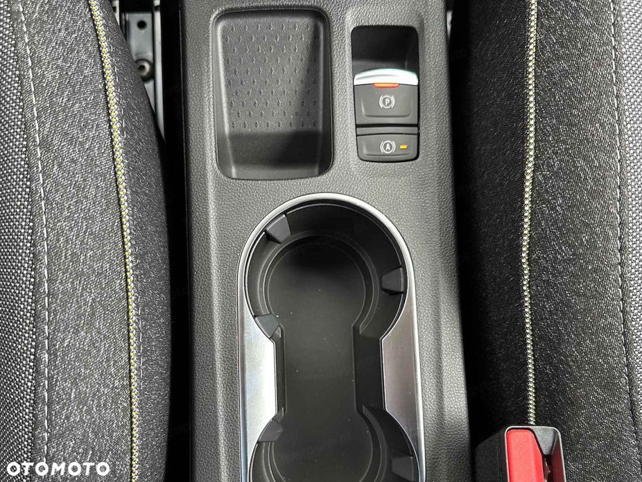 Renault Captur - 13