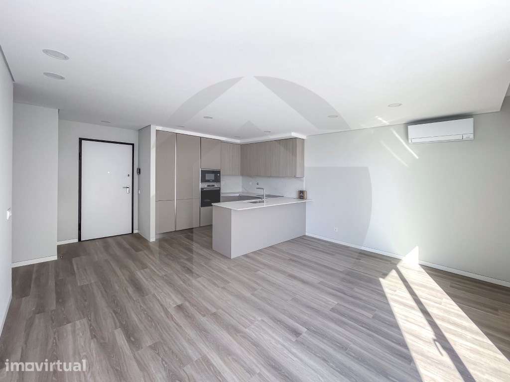 Apartamento T3 Moderno em Almancil com Excelente Localização - Grande imagem: 3/16