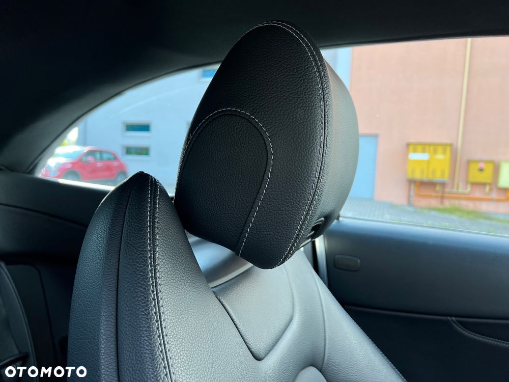 Mercedes-Benz Klasa C 200 9G-TRONIC AMG Line - 18