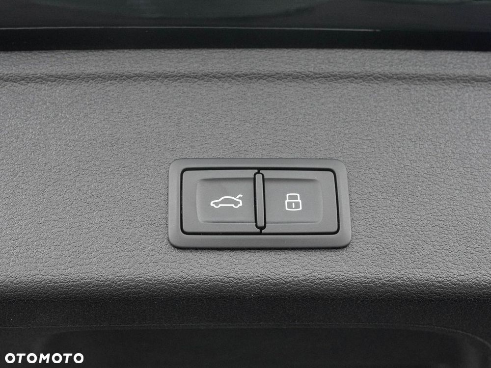 Audi A4 Avant 35 TDI mHEV S Line S tronic - 28