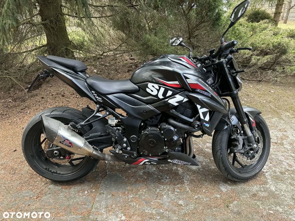 Suzuki GSX - 1