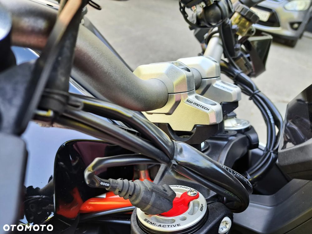KTM Super Duke - 24