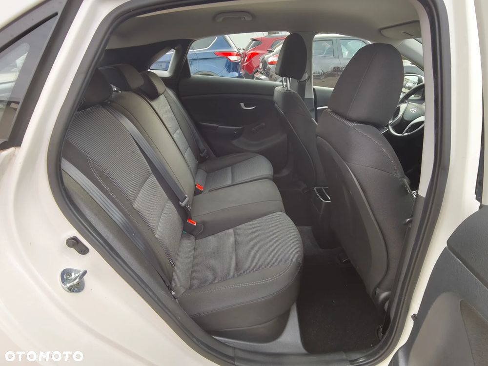 Hyundai i30 1.4 Classic - 31