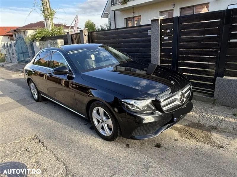 Mercedes-Benz E 220 d 9G-TRONIC - 1