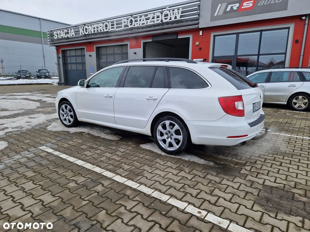Skoda Superb 2.0 TDI Elegance - 5