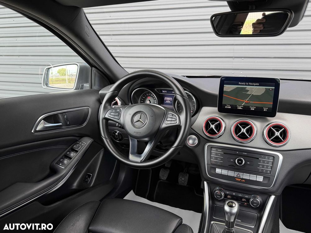 Mercedes-Benz GLA 200 d Style - 9