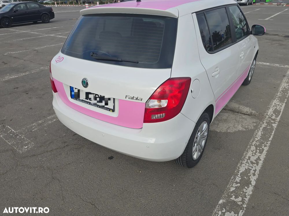 Skoda Fabia 1.2 HTP Active - 8