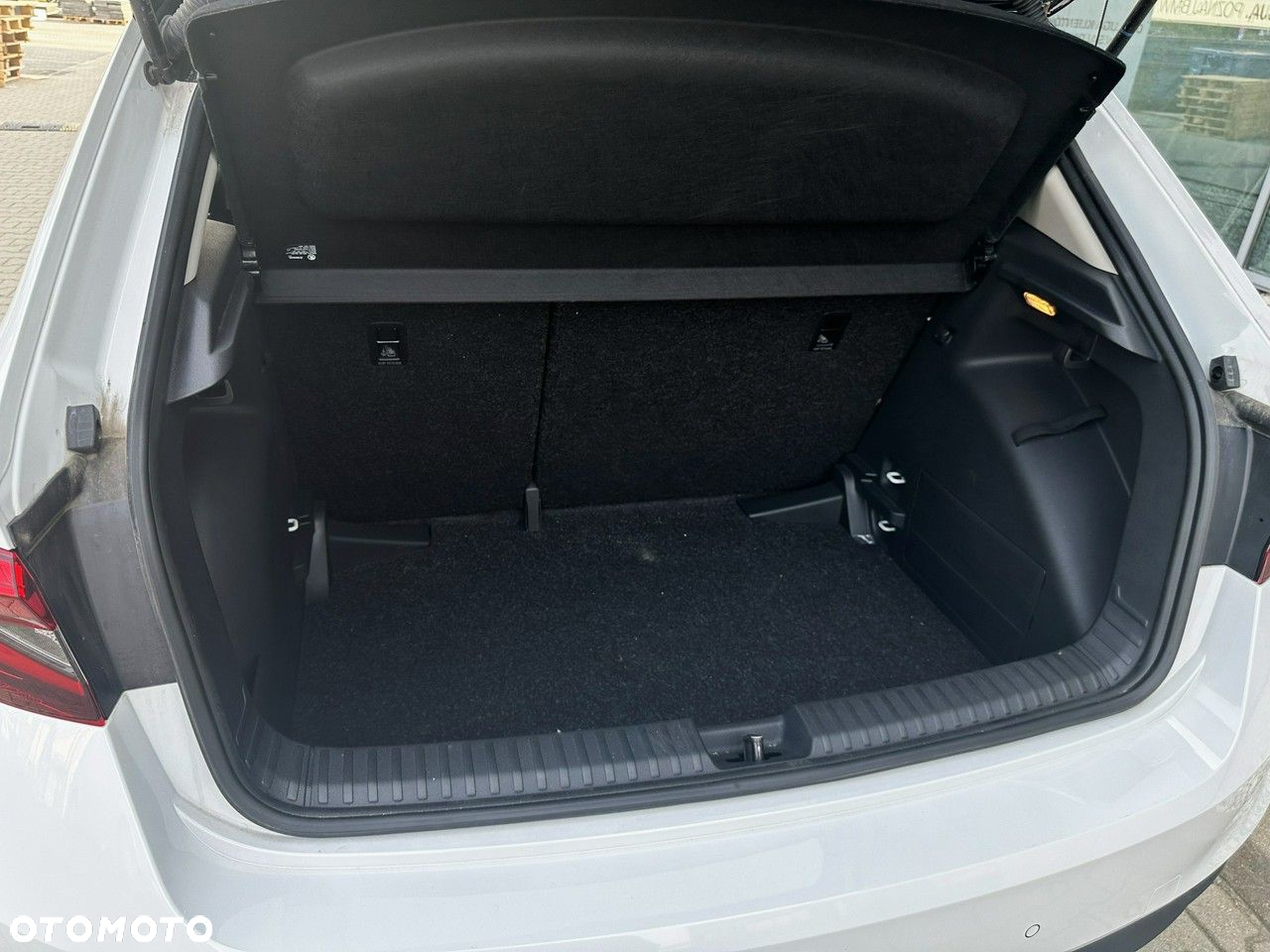 Skoda Fabia - 21