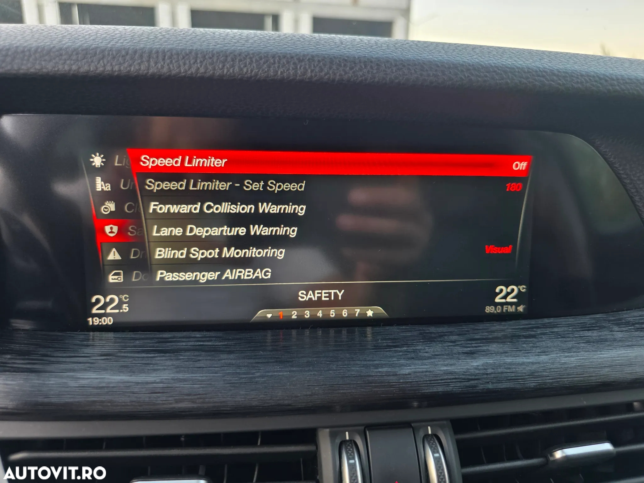 Alfa Romeo Stelvio 2.2 Diesel 16V AT8 Q4 Veloce - 17