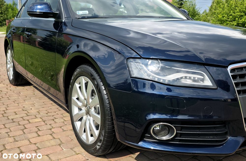 Audi A4 Limousine 2.0 TDI DPF Ambition - 16