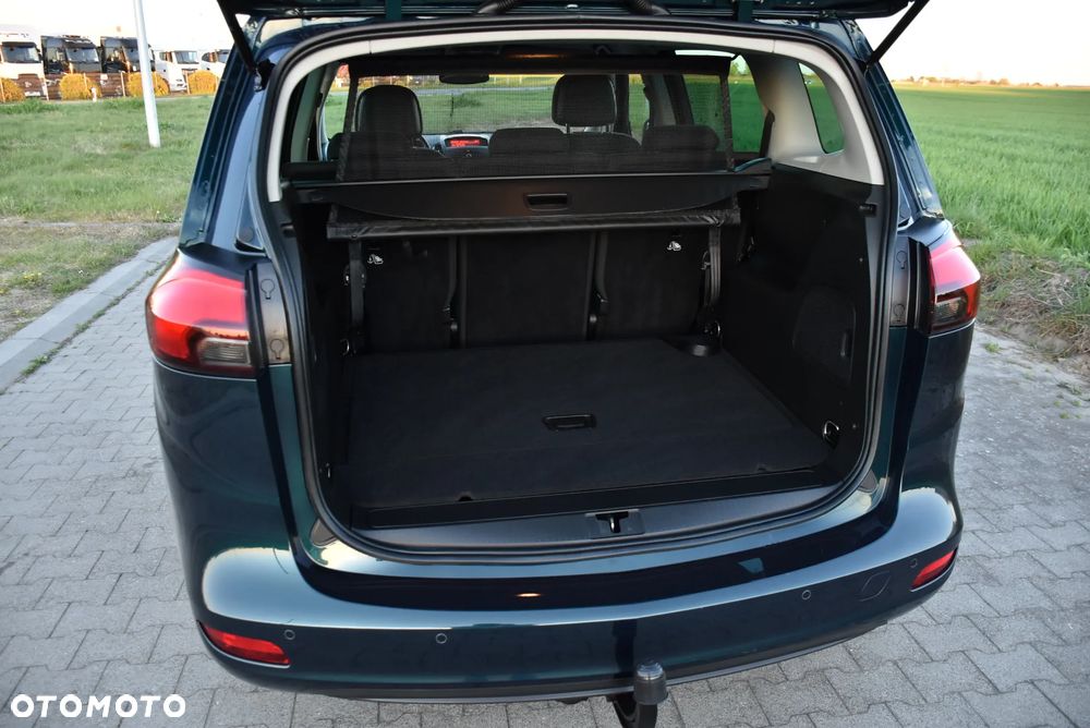 Opel Zafira Tourer 1.4 Turbo Innovation - 10