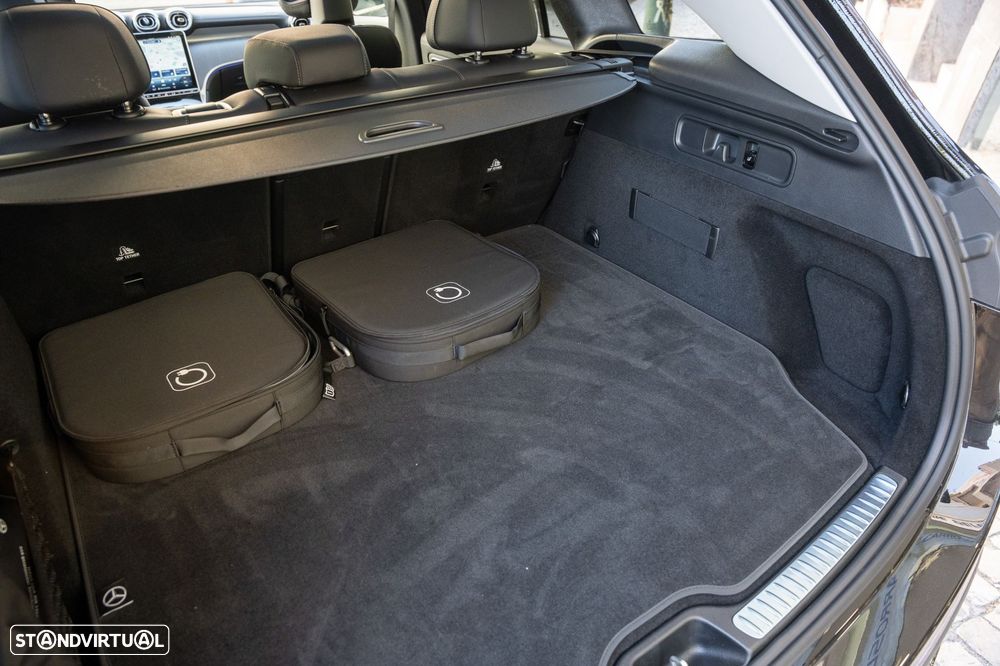 Mercedes-Benz GLC 300 de 4Matic - 44