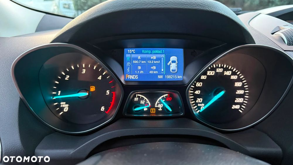 Ford Kuga 2.0 TDCi 4x4 Titanium - 6