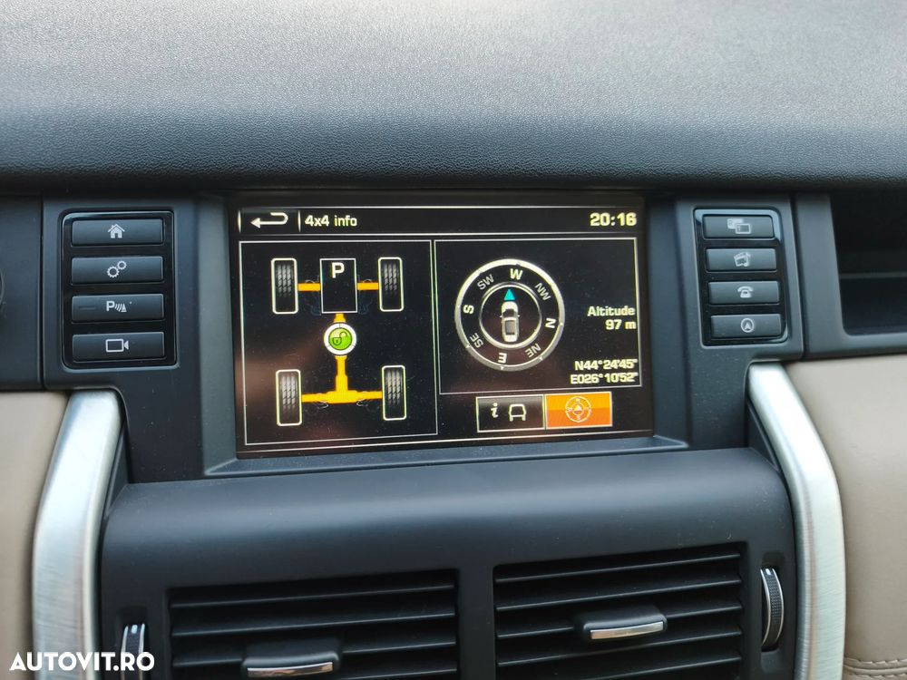 Land Rover Discovery Sport - 11