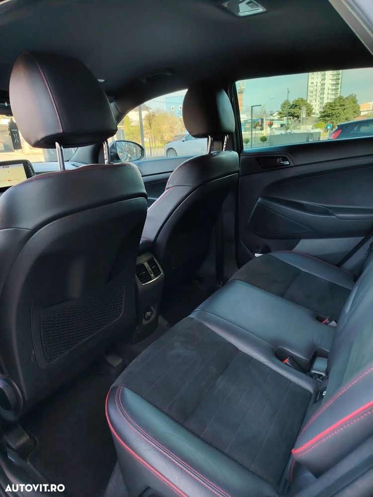 Hyundai Tucson - 8