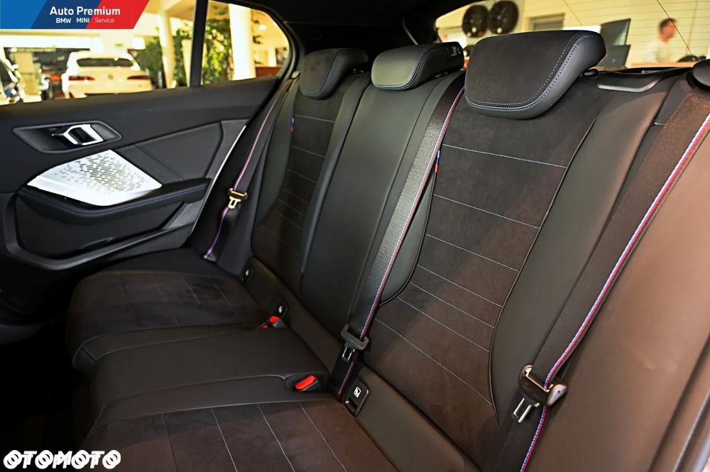 BMW Seria 1 - 15