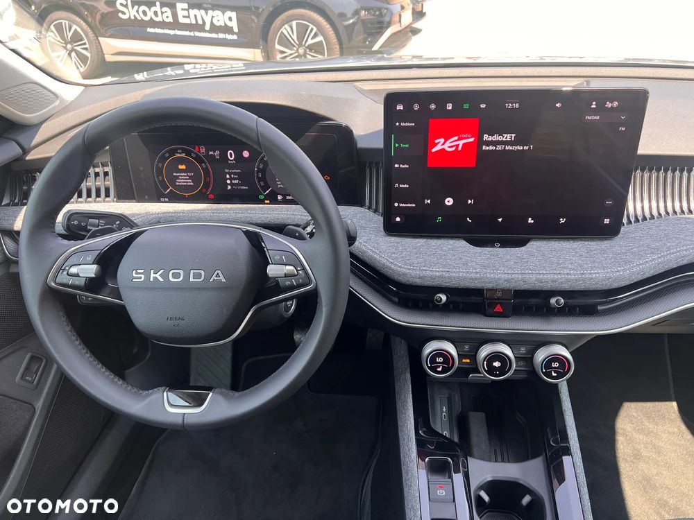Skoda Superb 2.0 TSI Edition 130 DSG - 12