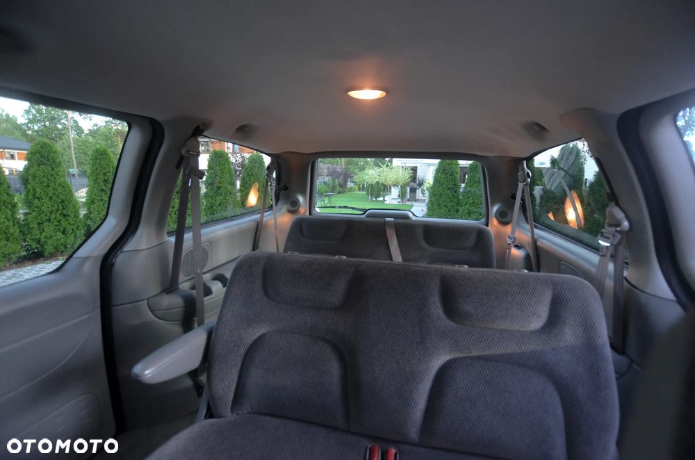 Dodge Caravan SE 3.0 - 33