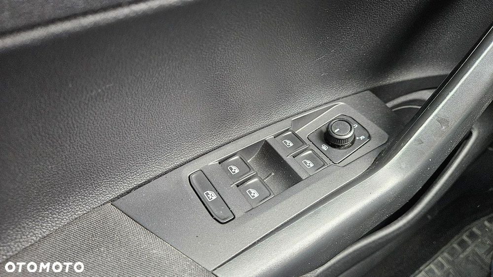 Volkswagen Polo 1.0 TSI Style - 18