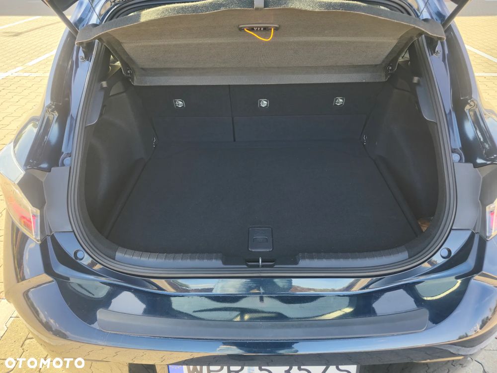 Toyota Corolla - 12