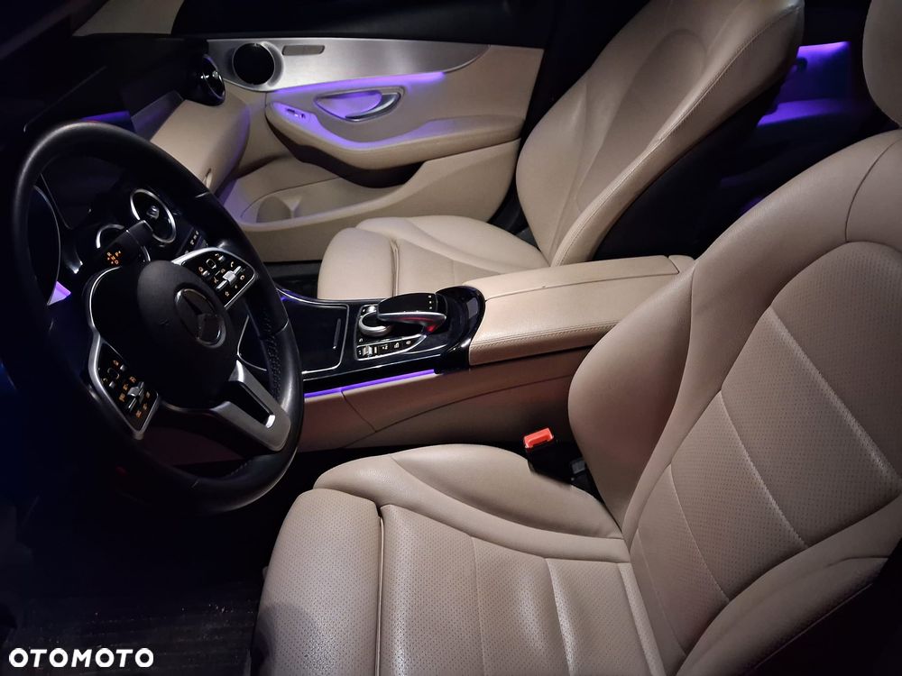 Mercedes-Benz Klasa C 200 9G-TRONIC Avantgarde - 13