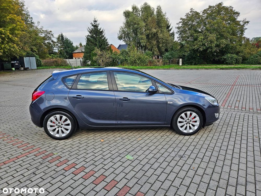 Opel Astra IV 1.6 Energy EU6 - 3