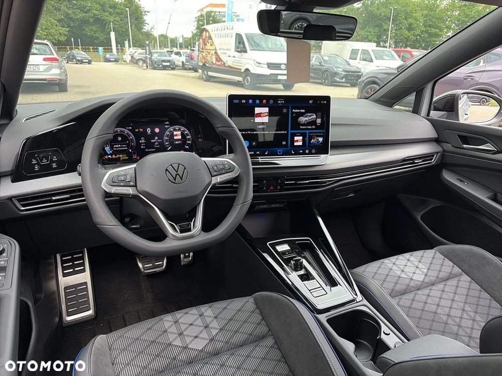Volkswagen Golf 1.5 eTSI mHEV R-Line Plus DSG - 3