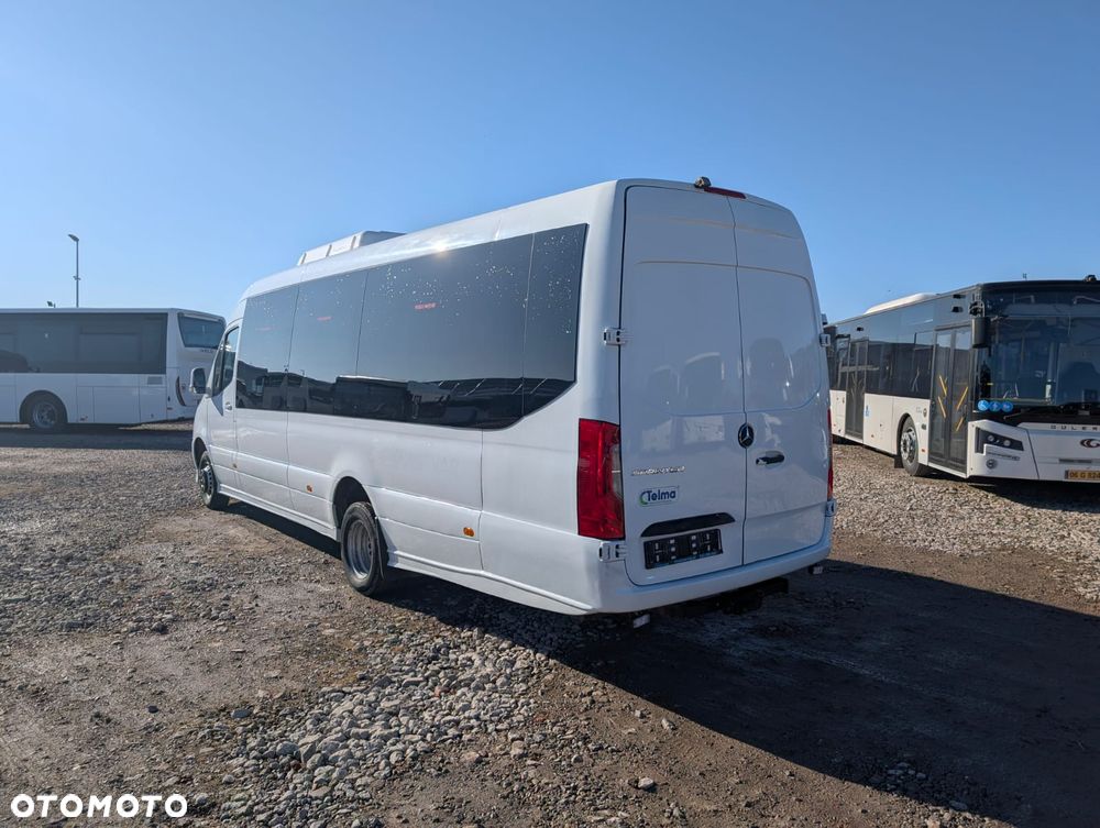 Mercedes-Benz Sprinter 519 - 9
